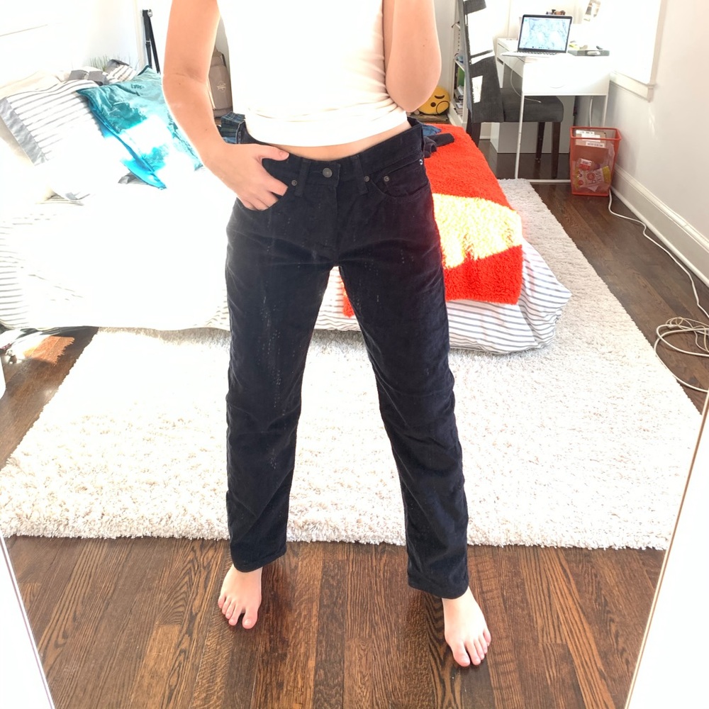 Black LEVI’S corduroy pants